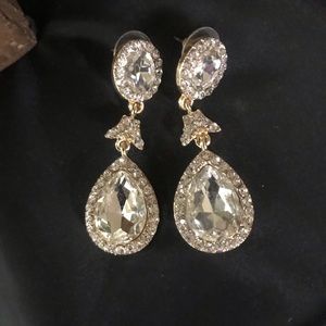 Rhinestone earrings